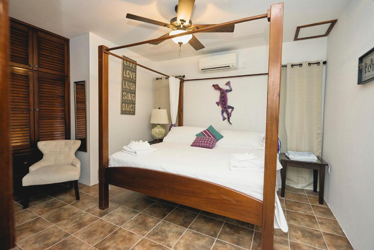 We'Yu Boutique Hotel Caye Caulker Esterno foto